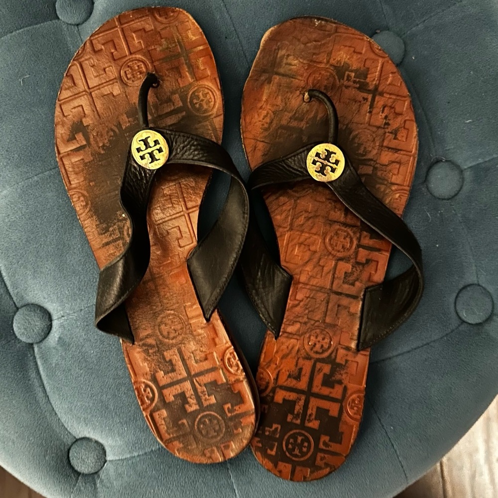 Well Worn Tory Burch Flip Flops
